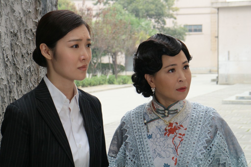 2015年播出的《枭雄》算是叶翠翠在TVB较后期的作品。