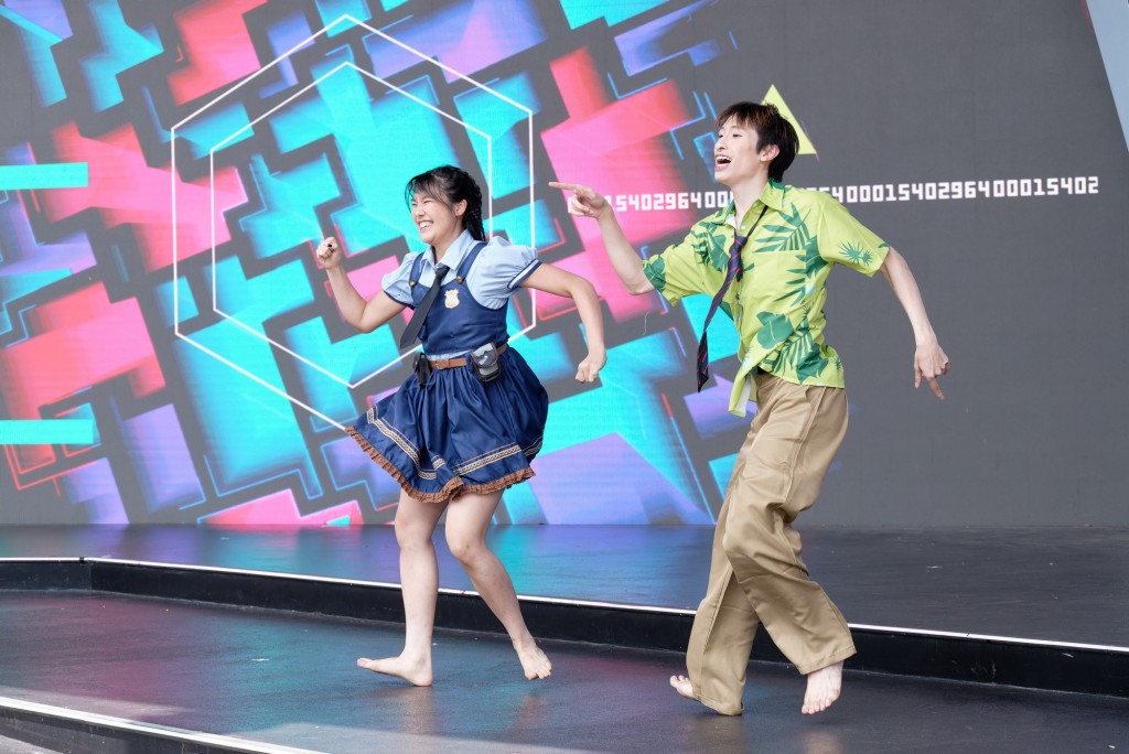 Wingo作為贏得亞軍的隊伍,兩位成員都是香港演藝學院主修現代舞的學生。 Wingo作為贏得亞軍的隊伍,兩位成員都是香港演藝學院主修現代舞的學生。