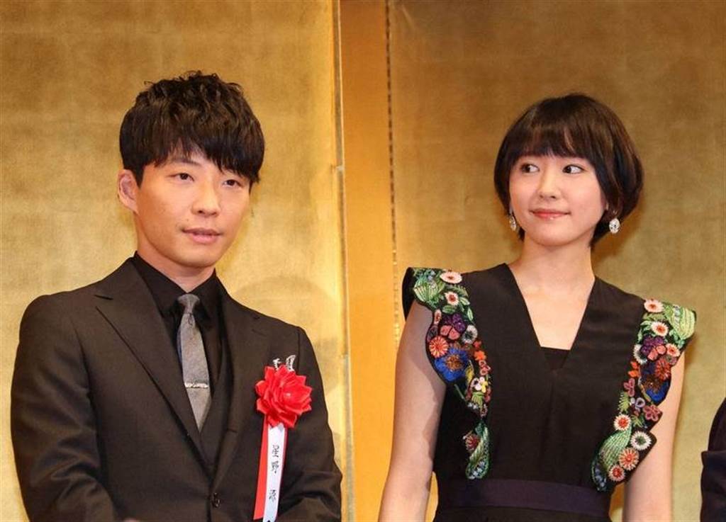 星野源和新垣結衣於今年5月突然宣布婚訊。