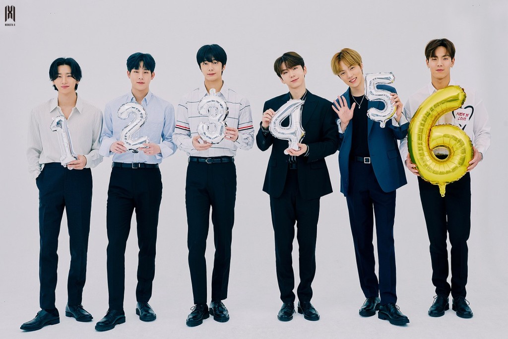 MONSTA X
