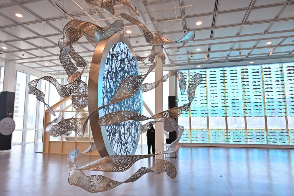 重新開館，或是一次重新認識香港藝術館，以至香港藝術的好機會。