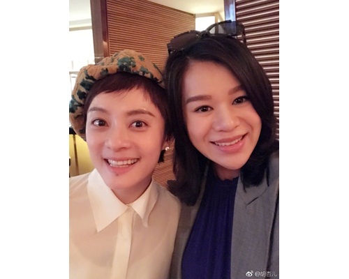 杏兒還晒出與孫儷合照。