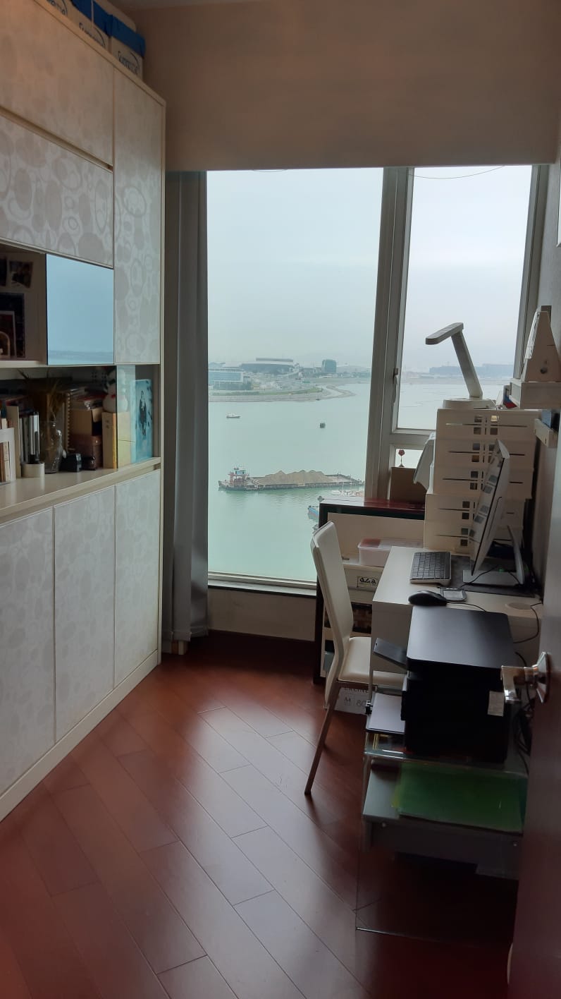屋內為3房1套房設計，均可望海景。