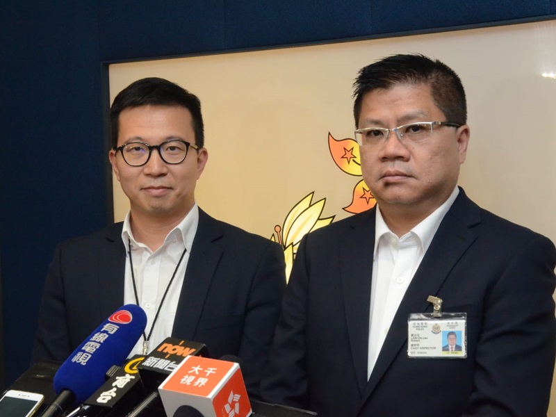 左) 秀茂坪警區刑事總督察梁立;右) 東九龍刑事總區總督察羅志有