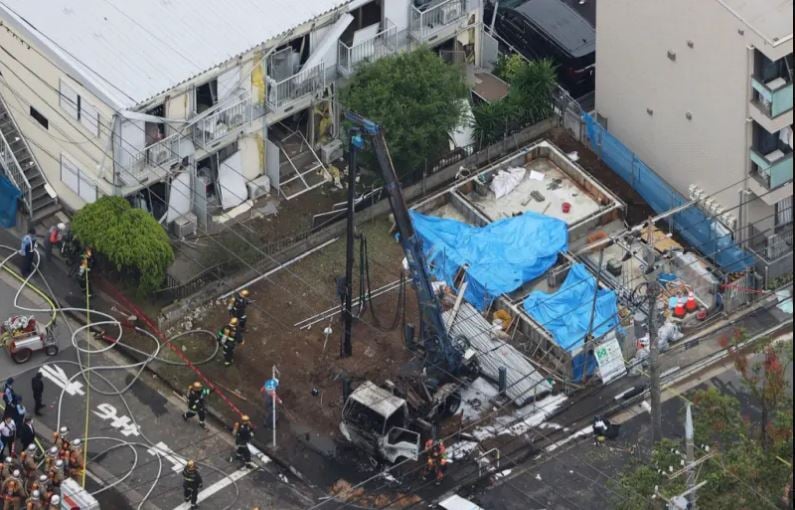 東京地盤爆炸現場。美聯社