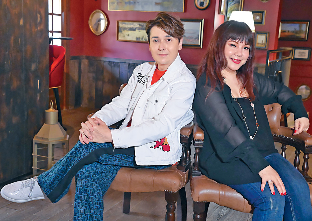 ■露云娜与欧信希两师姐弟好有默契。
