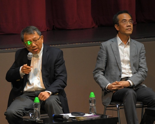中大校長段崇智與學生及校友對話