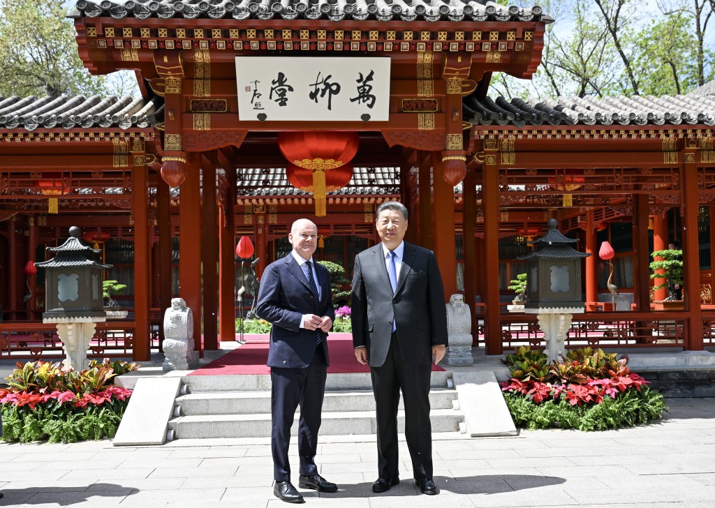 国家主席习近平在北京钓鱼台国宾馆会见德国总理朔尔茨。新华社