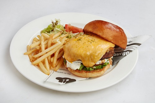 芝士溶岩和牛漢堡 $98（Japanese Burger & Steak by Ufufu Cafe）