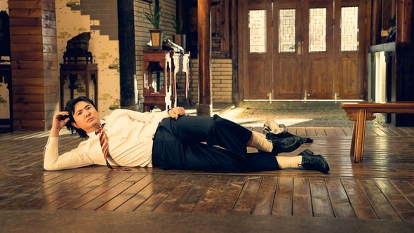 《西虹市首富》是其代表作之一。