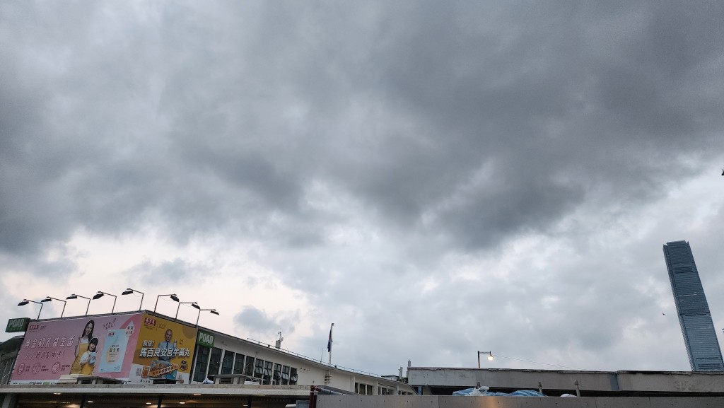 今日大致多雲。黎志偉攝