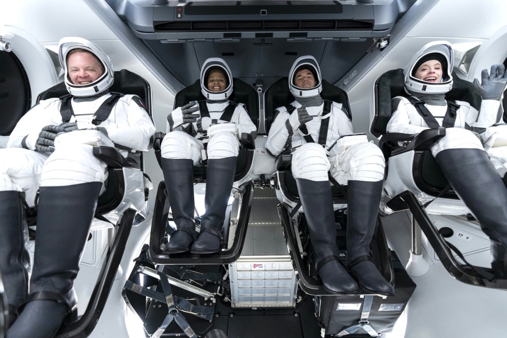 林順潮指名稱甚至令人聯想到馬斯克SpaceX公司的「太空旅遊」。 林順潮指名稱甚至令人聯想到馬斯克SpaceX公司的「太空旅遊」。