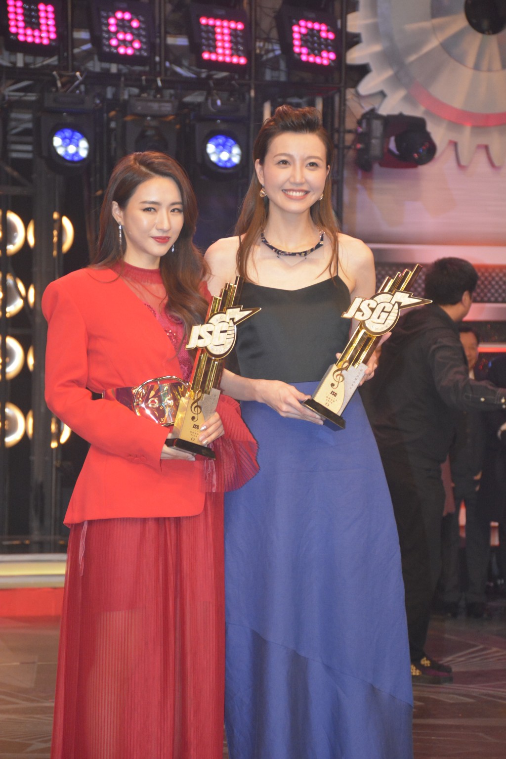 菊梓橋在《2018年度勁歌金曲頒獎典禮》獲得「最受歡迎女歌星」獎。