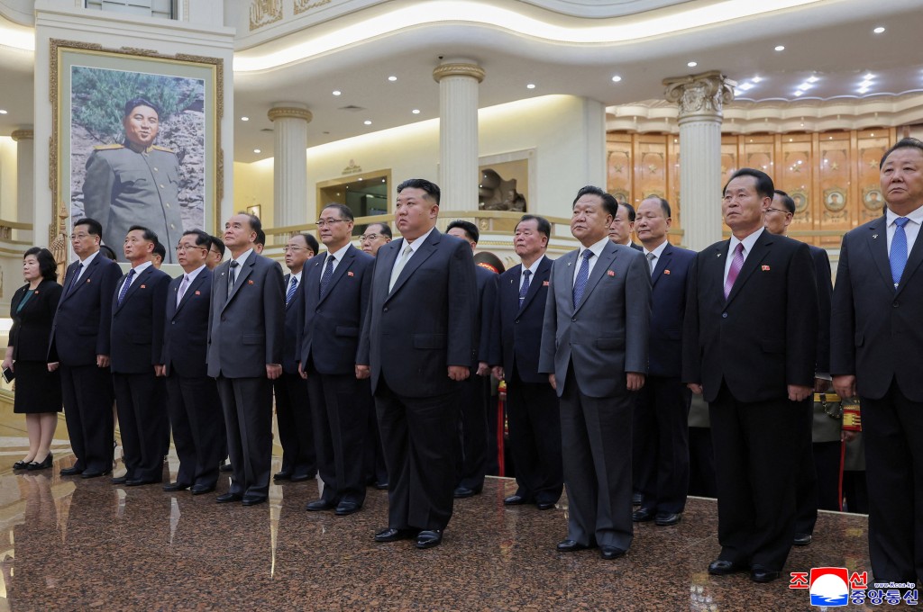 金正恩参观北韩解放战争胜利博物馆。路透社
