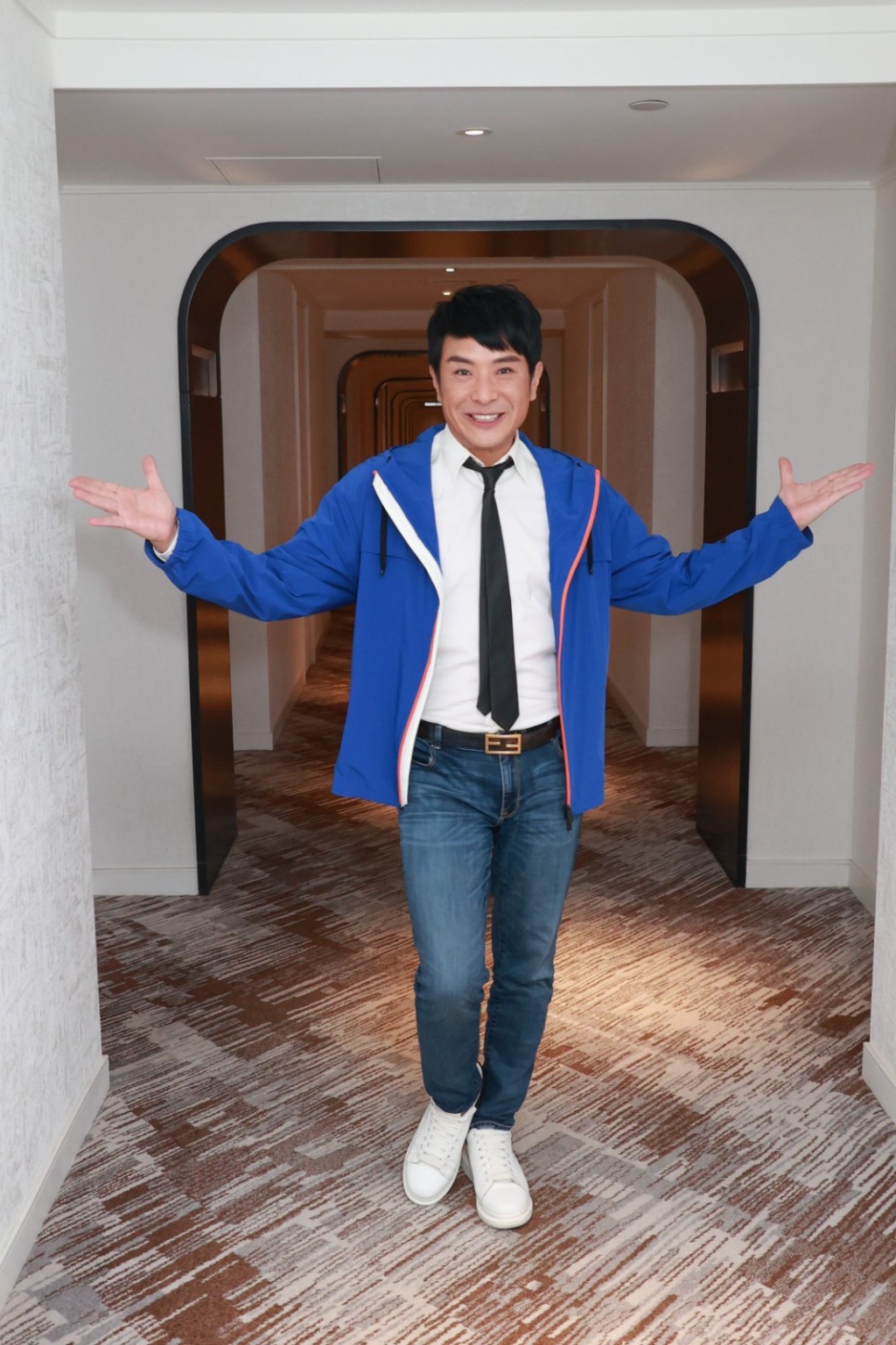 思浩獲志偉高調力邀回巢。