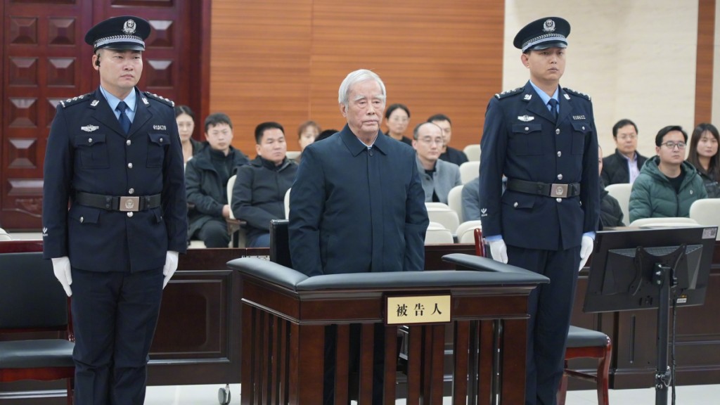 原中國鐵路總公司黨組書記、總經理盛光祖受賄罪成，被判囚15年。(央視新聞)
