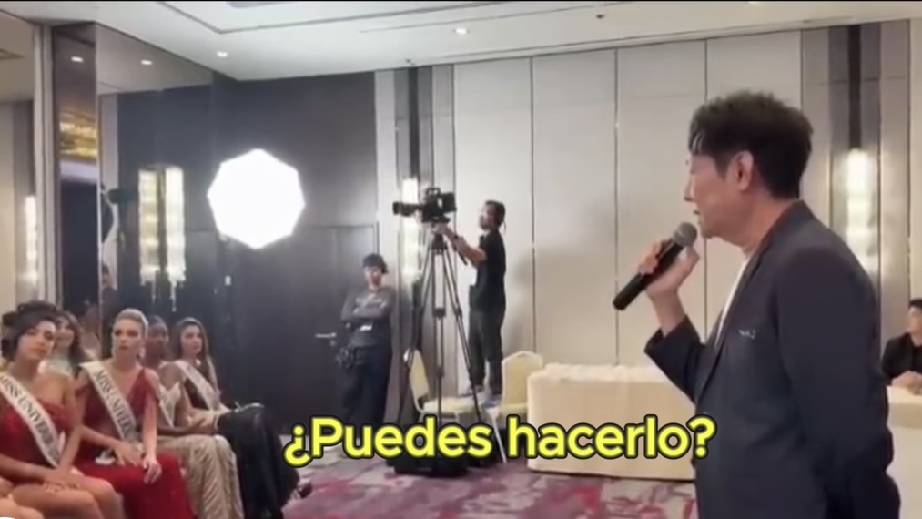 纳瓦特当众训斥墨西哥小姐不发布指定宣传内容。 มงกุฎนางงาม - Beauty Pageant