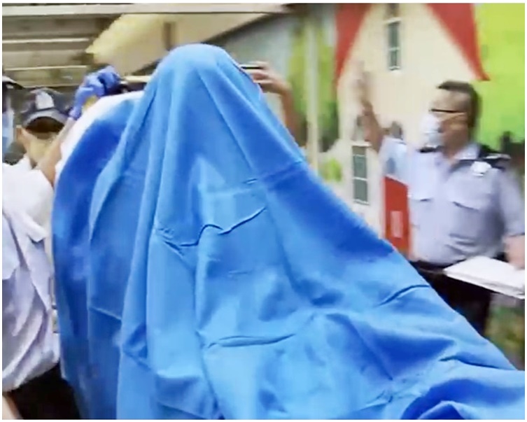 死者的大兒子送院。