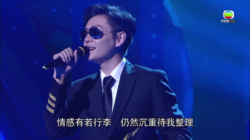 張振朗2013年曾參加歌唱選秀節目《星夢傳奇》，2014年參加綜藝模仿節目《Sunday扮嘢王》扮演張智霖演唱其版本的《歲月如歌》人氣急升。