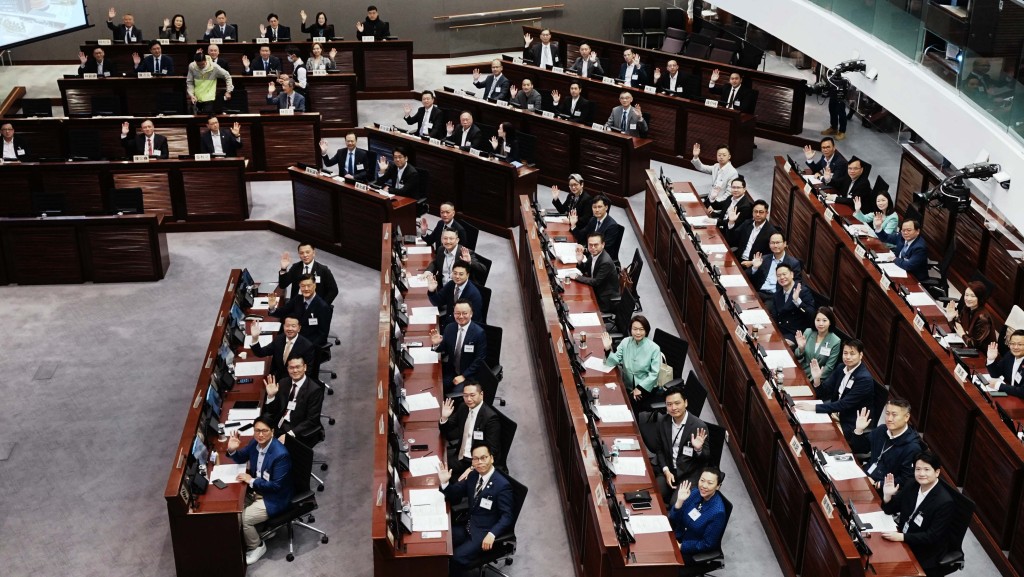 大棋盘︱「旧人」包办事务委员会主席 立法议程待出炉