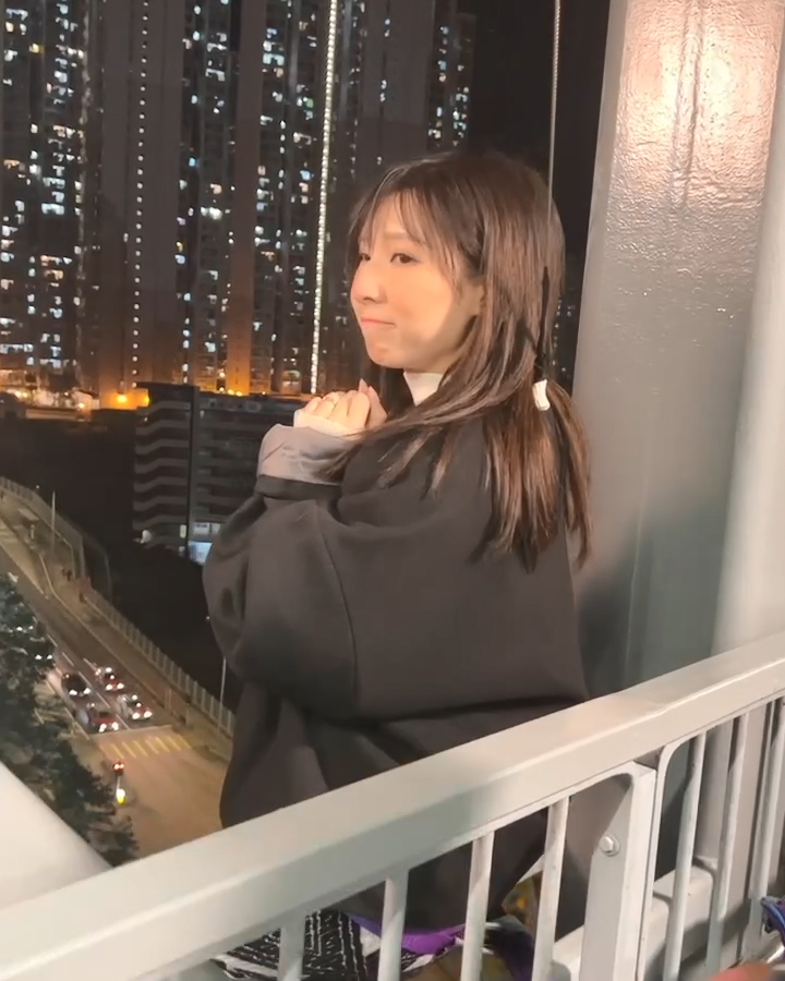 譚嘉儀全程親身上陣,勇氣可嘉。 譚嘉儀全程親身上陣,勇氣可嘉。