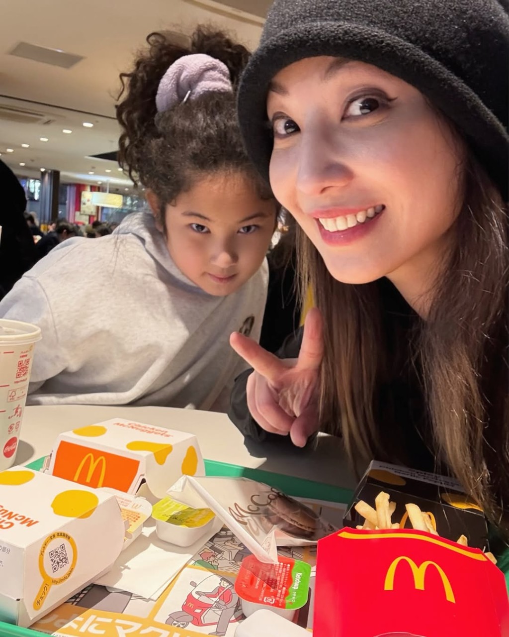 屬羊的星二代有鄭希怡的女兒梁浸浸，今年能自動自發去學習，專注力亦高，媽媽Yumiko毋須操心。（圖片來源：ig@yumiko.chengy）