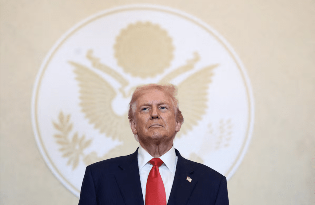 美國總統特朗普展開訪韓行程前夕,北韓在西部海域試射艦對地戰略巡航導彈。路透社 美國總統特朗普展開訪韓行程前夕,北韓在西部海域試射艦對地戰略巡航導彈。路透社