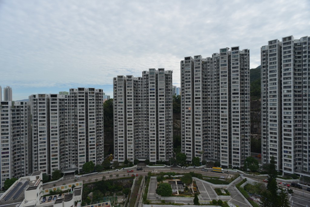 鰂魚涌康怡花園C座低層2室，實用面積約526方呎，以月租22500元租出。