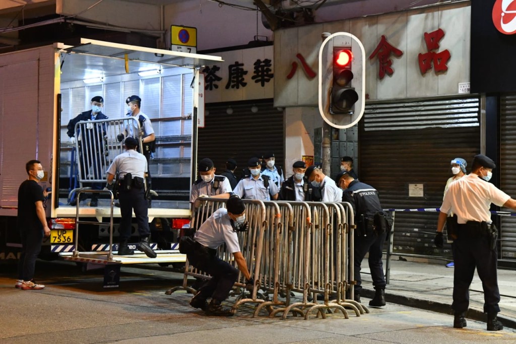 警方圍封油麻地。