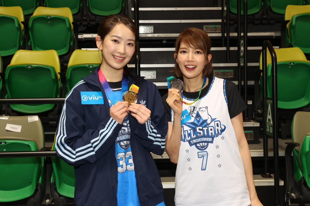 林愷鈴的藍隊在加時賽以56分險勝白隊蘇皓兒的54分。 林愷鈴的藍隊在加時賽以56分險勝白隊蘇皓兒的54分。