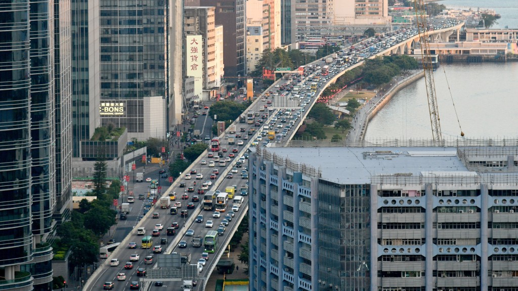 中九龍繞道九龍灣段12.6通車 議員表歡迎 料可大幅改善觀塘繞道塞車問題