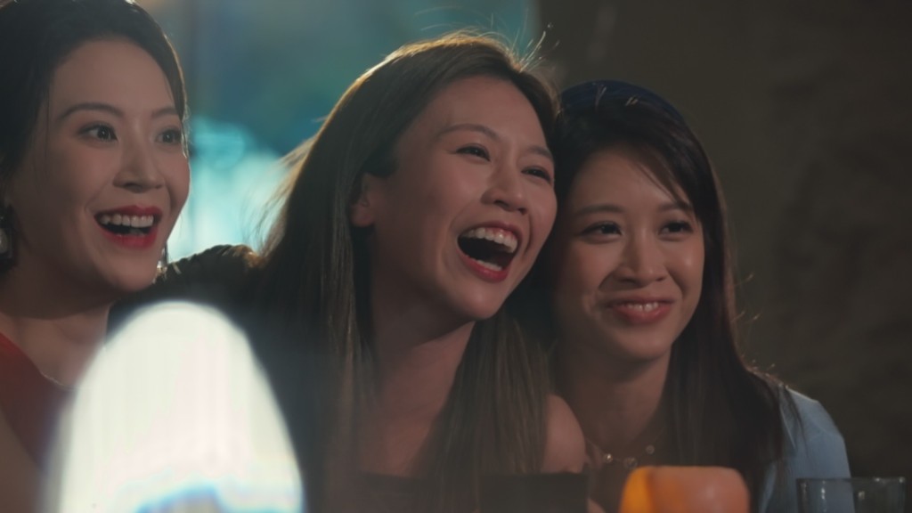 何沛珈春心荡漾！