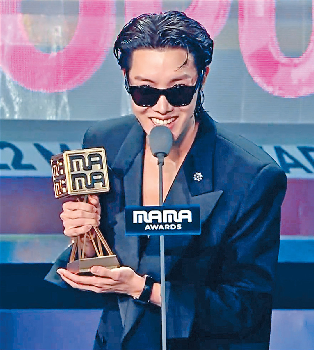 ■BTS成員J-Hope奪最受歡迎男歌手。
