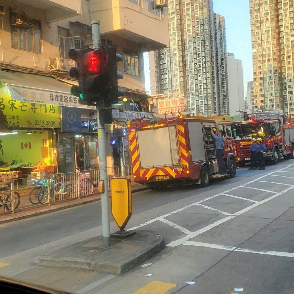 消防到场拯救。网图