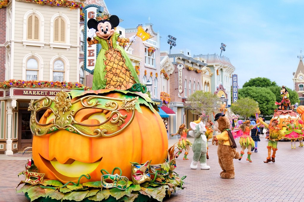 焦點項目1：「米奇Halloween玩轉大街派對」花車巡遊