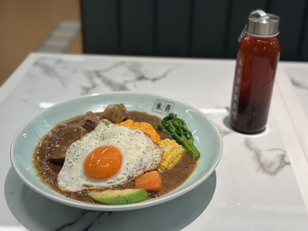 特別選擇「和牛蛋包飯」為主題。 特別選擇「和牛蛋包飯」為主題。