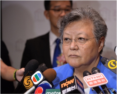 范徐丽泰强调，全国人大常委会不会害香港。