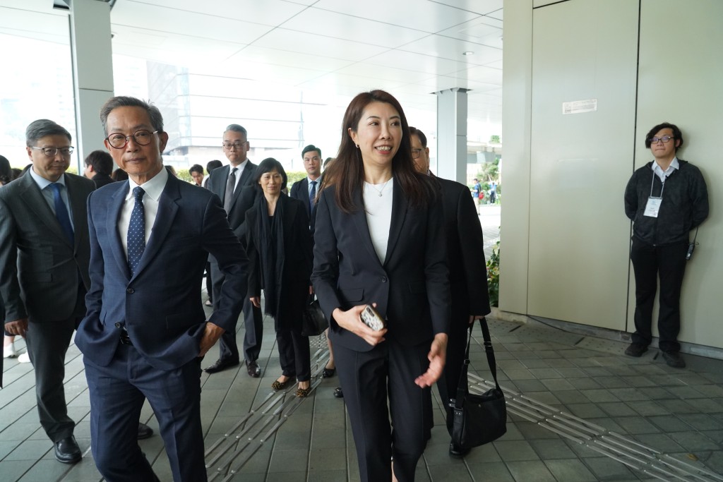李頴彰表示,自己優勢是土生土長。 李頴彰表示,自己優勢是土生土長。