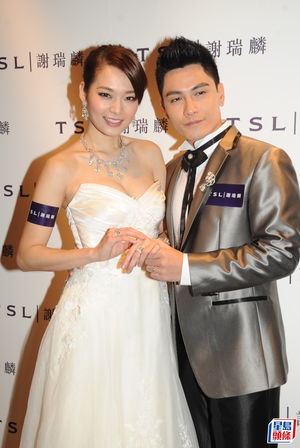 呂慧儀於2011年嫁前港男黃文迪。  ​