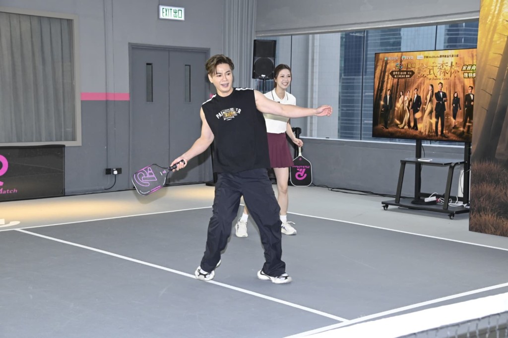 羅子溢有強勁臂彎。 羅子溢有強勁臂彎。