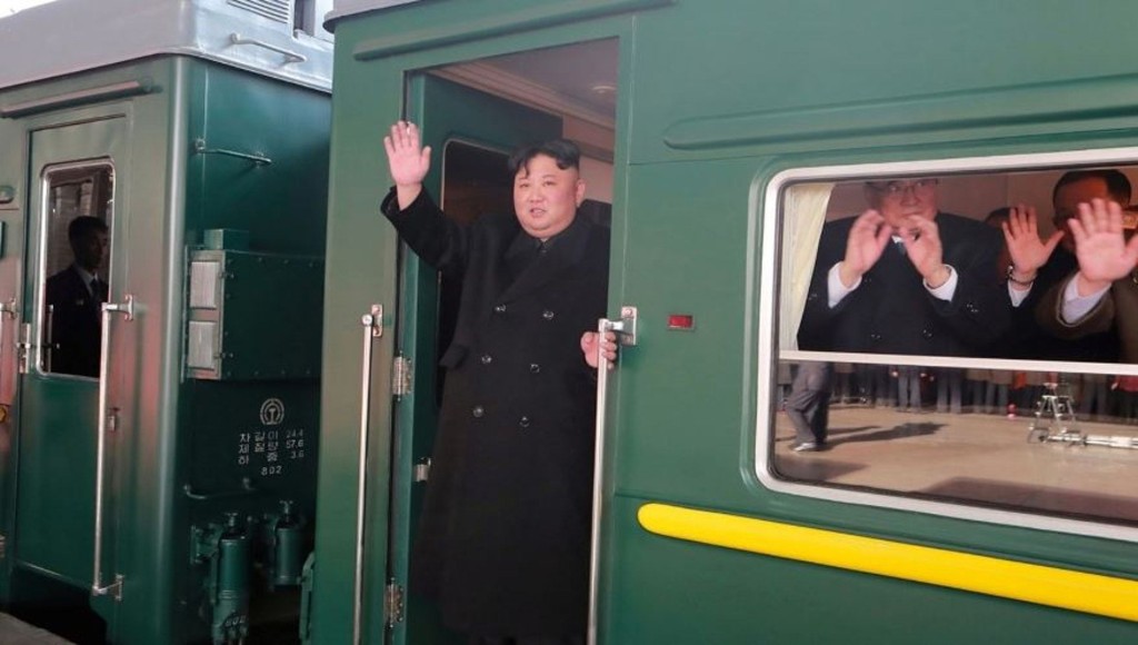 北韓紀錄片中罕有地披露了金正恩專用列車的內部環境。路透資料圖