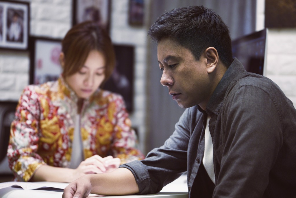 黄绮琳一直好欣赏朱柏康演技,更直指正因他外型够写实,更适合「Edward 」这个角色。