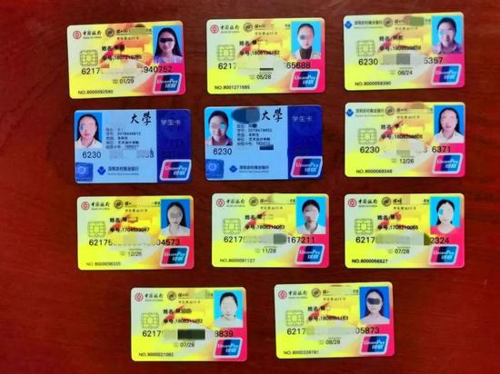 「键盘手」会发送学生证照片、校园生活照等，以骗取信任。