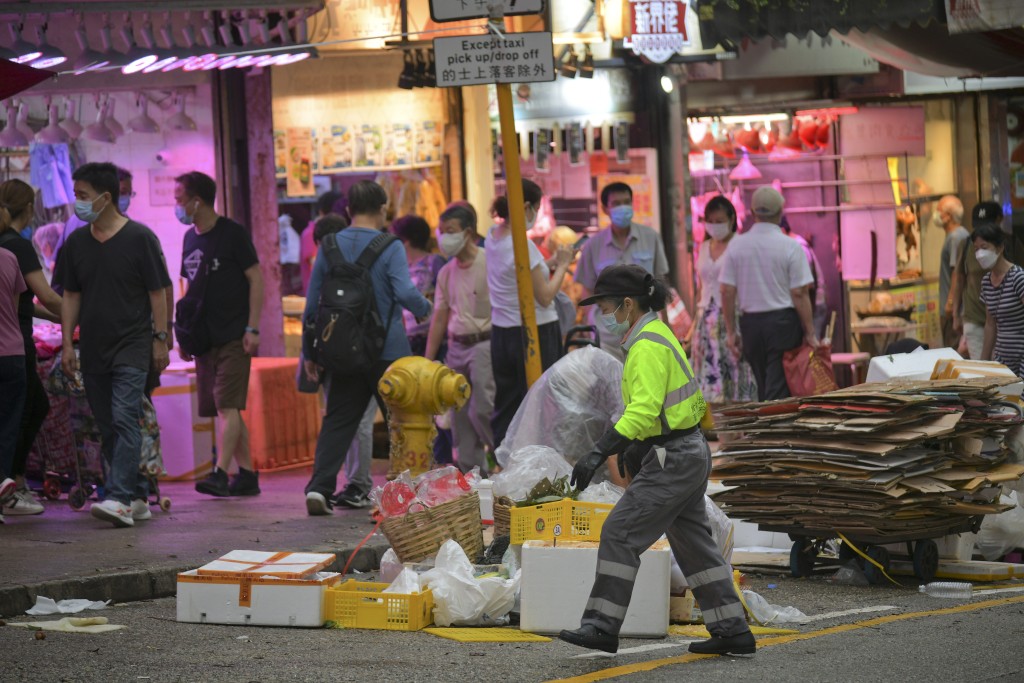 香港回收业发展不蓬勃，回收网络亦不足够