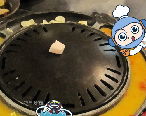 中心建議進食前將雞蛋徹底煮熟,直至食物中心溫度至少達到攝氏75度或蛋黃及蛋白完全凝固先至好食。 食安中心FB圖