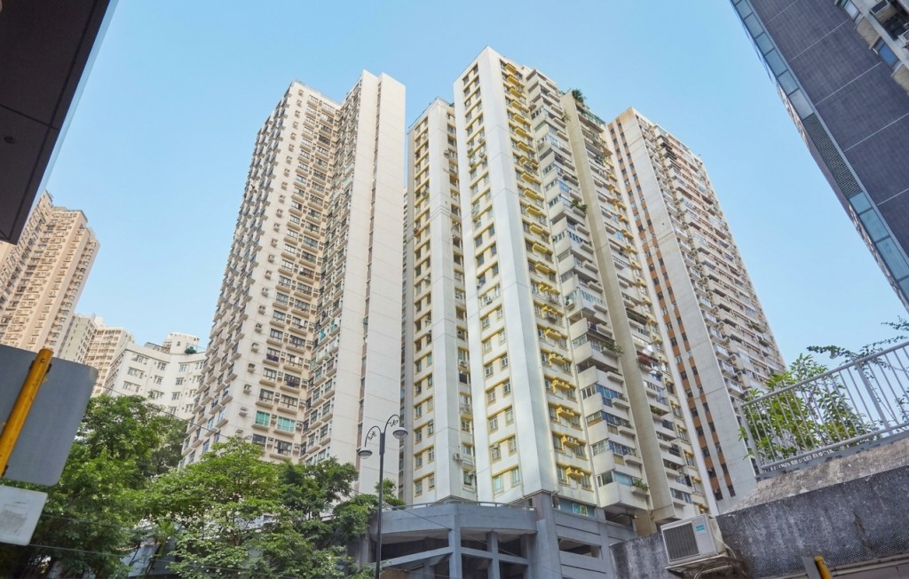 北角海峯園1座中層C室,實用面積約614方呎,最新以988萬元成交。 北角海峯園1座中層C室,實用面積約614方呎,最新以988萬元成交。