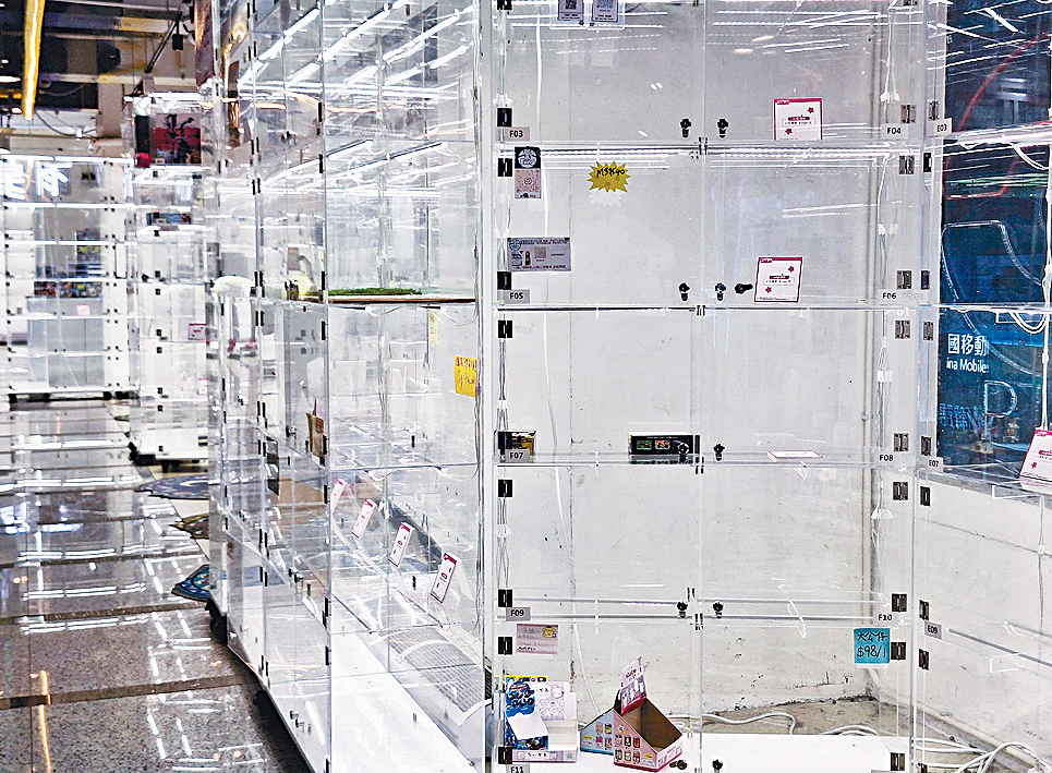 店內有超過500個格仔櫃放租予商家寄賣貨品。