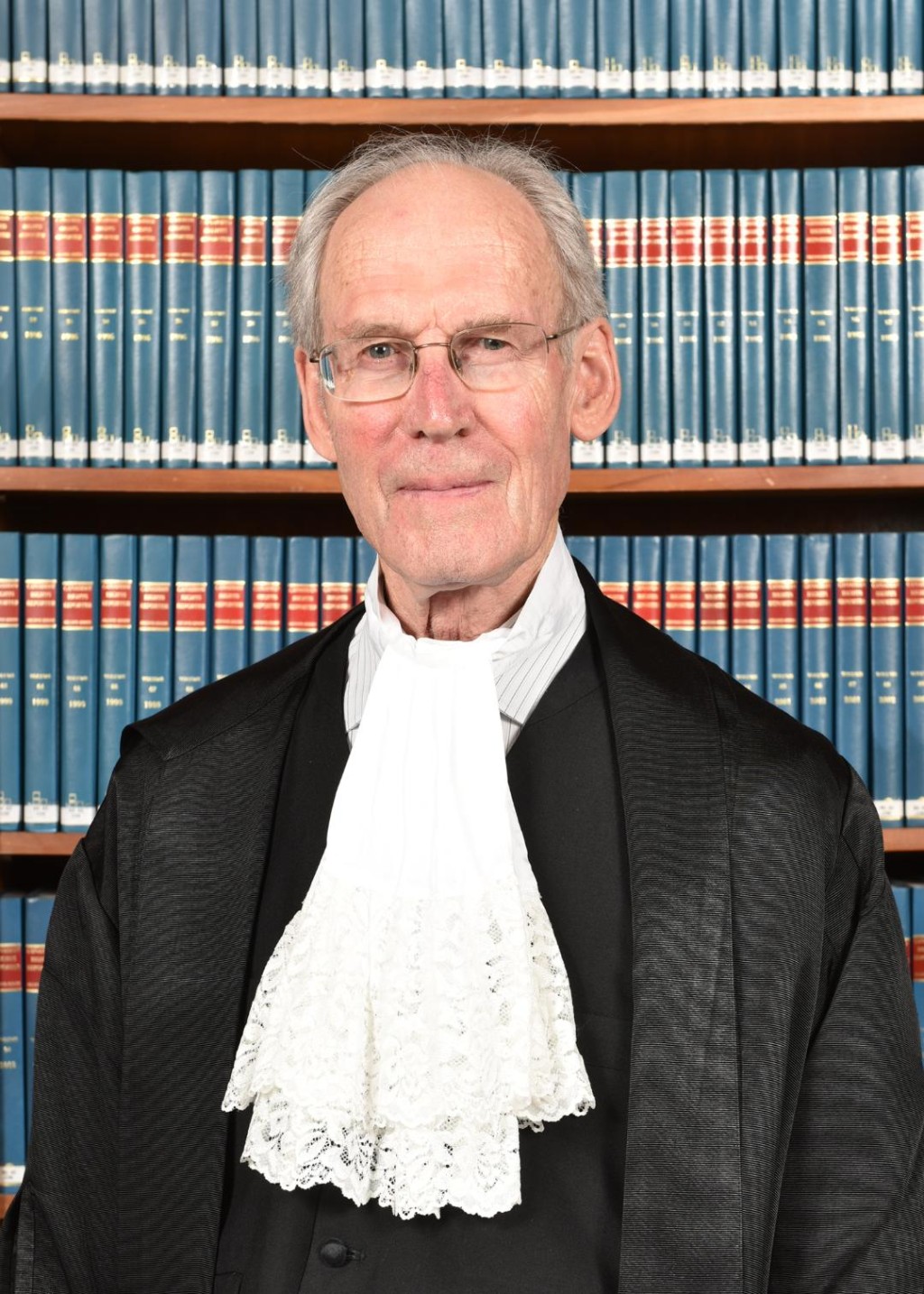華學佳勳爵於2009年成為香港終審法院非常任法官，並於2019年獲頒授金紫荊星章。資料圖片