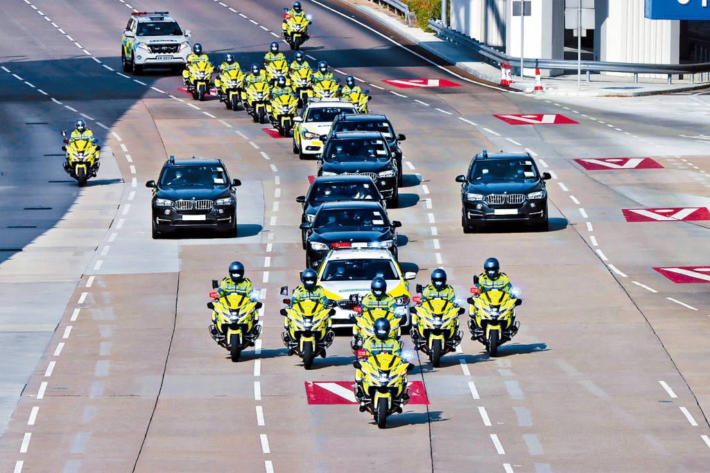 每當有國家政要或國際組織要員來港，警方都會出動警隊護送組專責護送任務。