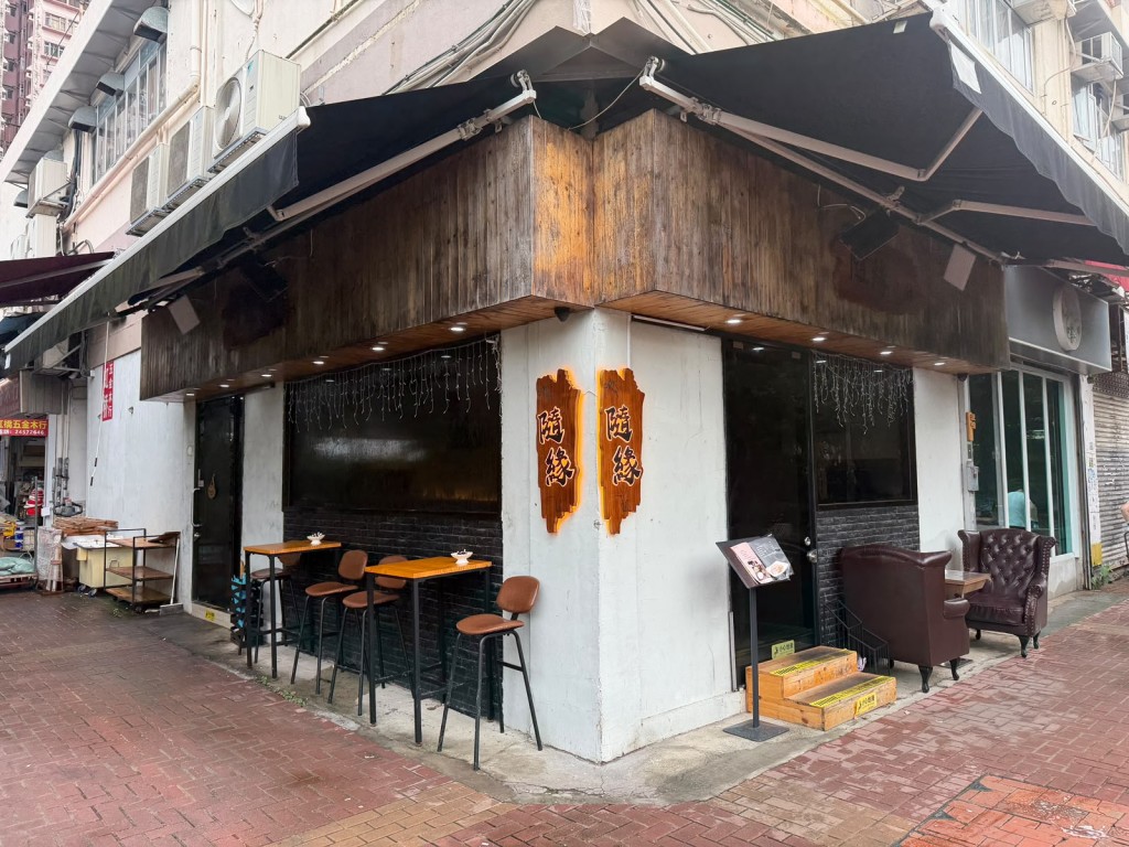 馬先生透露,准許狗隻進入食肆後,生意額大約錄得5-10%的增長。 馬先生透露,准許狗隻進入食肆後,生意額大約錄得5-10%的增長。
